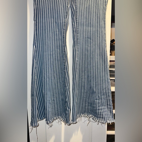 Judy Blue® Ultra High Rise Super Flare Jean In Pin Stripe - Picture 10 of 14